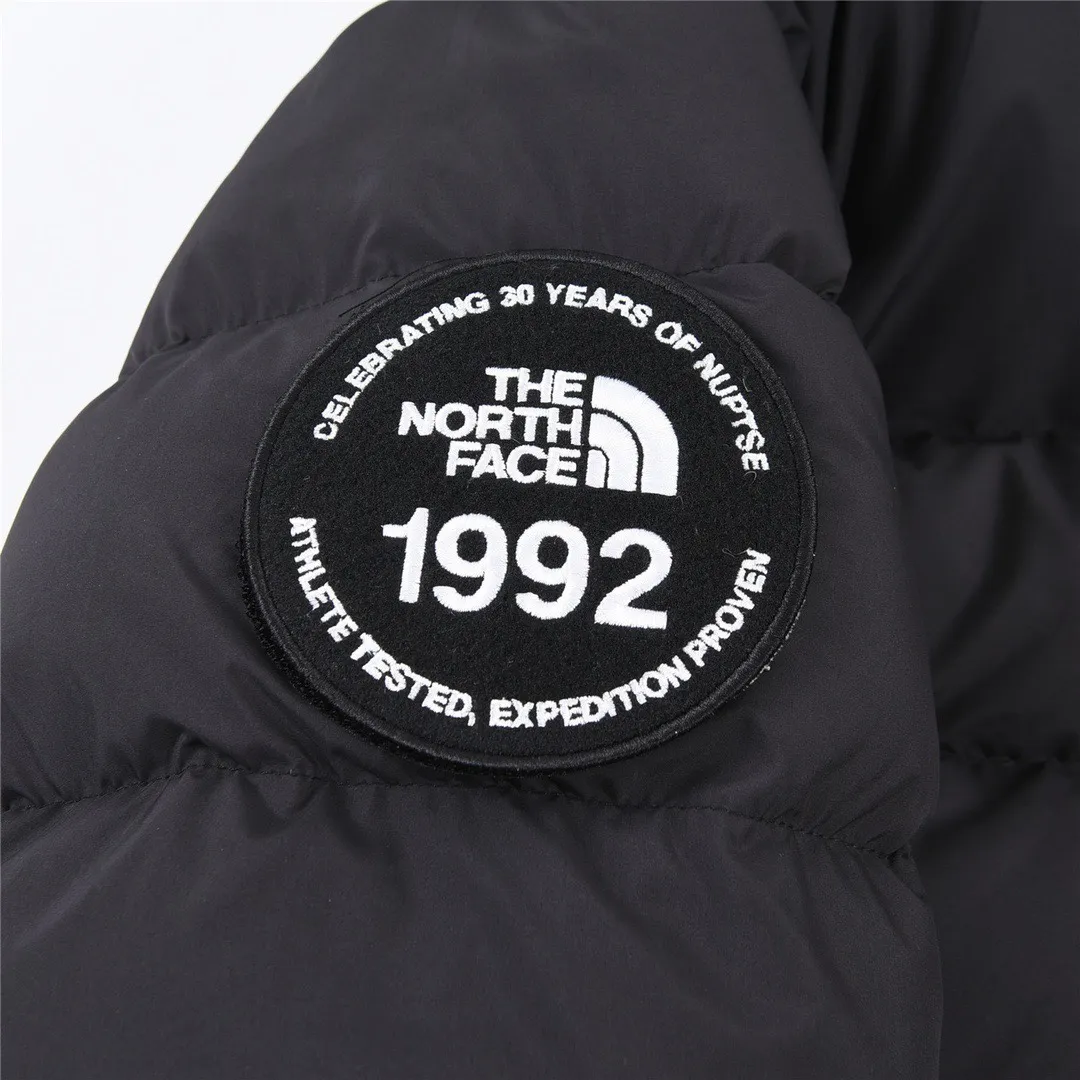 NFC THE NORTH FACE /1992 Black # Same Style# ➖ ， 、 、 、 ！650 ➖ ， 7 ， ， 、 、 ， ！ ➖ 90 ， ，Lightweight ， ！ ➖ 40D ， nylon ， ， ， ！ ➖ YKK ， ， ！ ➖ ， ， ！ SIZE: S-XXL